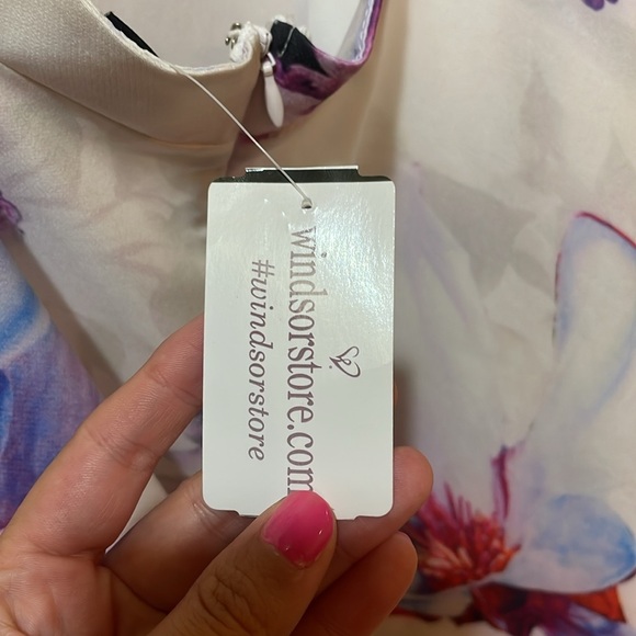 Womens New Windsor Floral Print Backless Dress - Picture 4 of 7